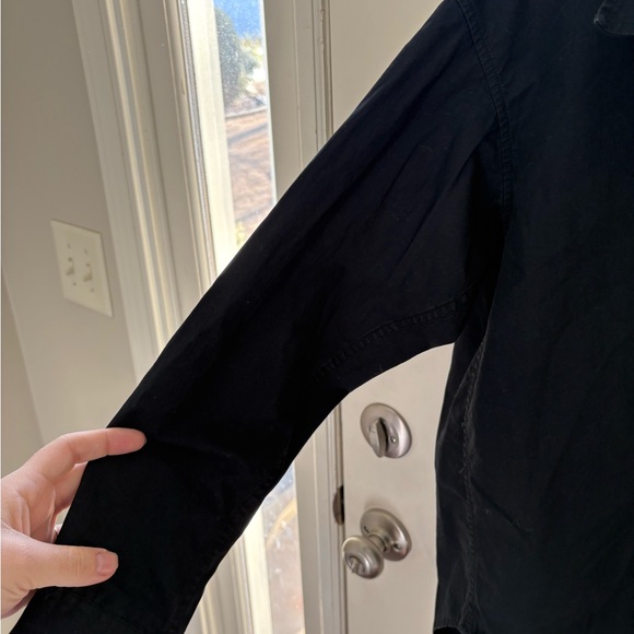Aritzia | Wilfred Free Relaxed Poplin Shirt Size XS in Black - Picture 3 of 7